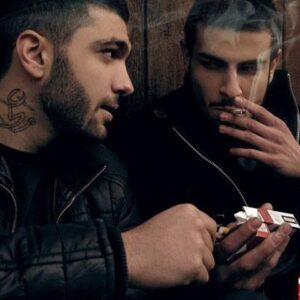 دانلود آهنگ صادق هی چه فاز سنگینی دانلود آهنگ صادق هی چه فاز سنگینی