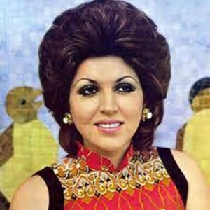 دانلود آهنگ مهستی گفتی اسیر اشک و آهی واسم دانلود آهنگ مهستی گفتی اسیر اشک و آهی واسم