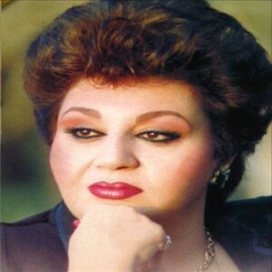 دانلود آهنگ هایده تو نیمه راه زندگی دل من پر خونه دانلود آهنگ هایده تو نیمه راه زندگی دل من پر خونه