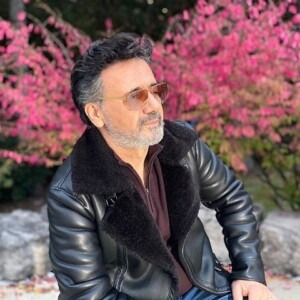 دانلود آهنگ معین به دیدن من بیا مهتاب در اومد