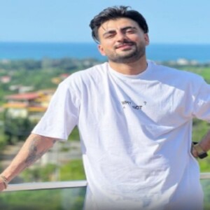 دانلود آهنگ رامین تجنگی حرفی بزن سکوت نکن یا من بگم یا تو بگو