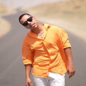 دانلود آهنگ دانوش 2 مین دانلود آهنگ دانوش 2 مین