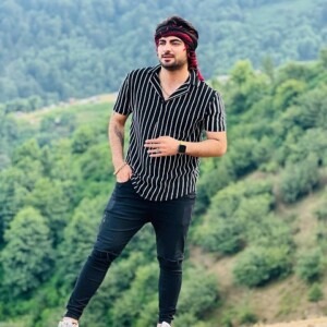 دانلود آهنگ رامین تجنگی حالم بده انگار یکی تیر خلاص بشم زده