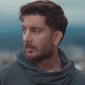 دانلود آهنگ فرزاد فرزین من به بارونا سپردم به خیابونا سپردم