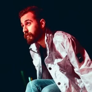 دانلود آهنگ فیزر شاید اگه برمیگشتی بازم میساختیم با هم