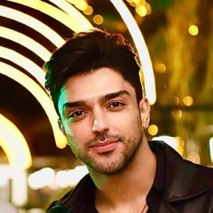 دانلود آهنگ شهاب فالجی تو سر کیشی سلامتی پیکت وگرد یارت مه داخ کیشم