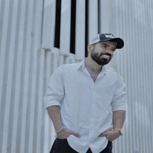 دانلود آهنگ عادل میرزایی گلی دانلود آهنگ عادل میرزایی گلی