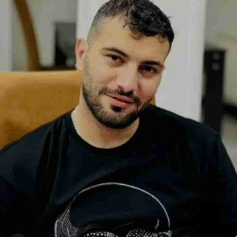دانلود آهنگ کیوان حاتمی به هزارتا در زدم دری به روم باز نشد دانلود آهنگ کیوان حاتمی به هزارتا در زدم دری به روم باز نشد